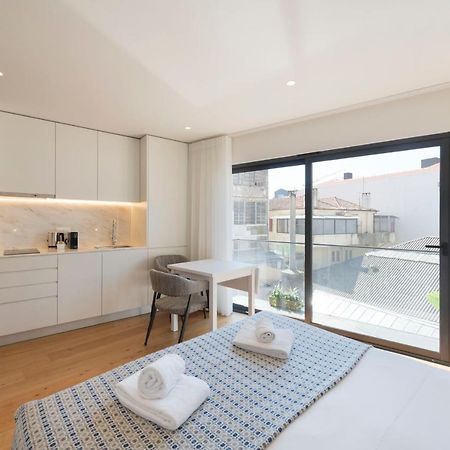 Lovelystay - Heart Of D. Pedro Apartments IV Porto Exterior photo